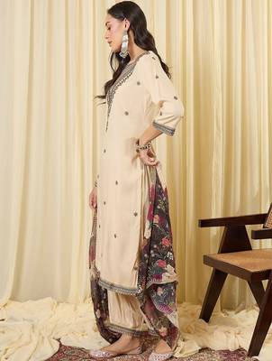 Women Ethnic Motifs Embroidered Regular Thread Work Kurta with Patiala & With Dupatta 5