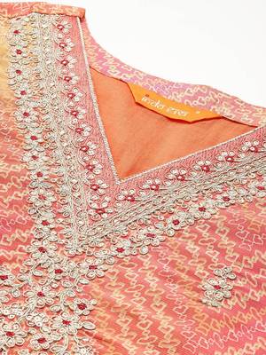 Ethnic Motifs Kurta with Trousers & Dupatta 2