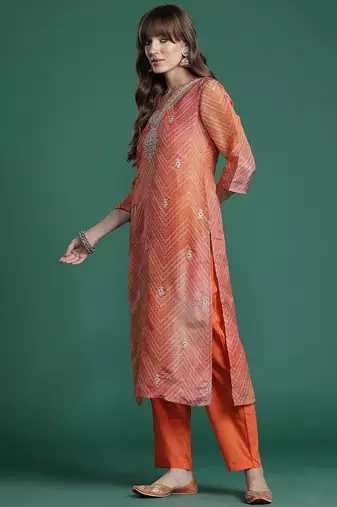 Ethnic Motifs Kurta with Trousers & Dupatta
