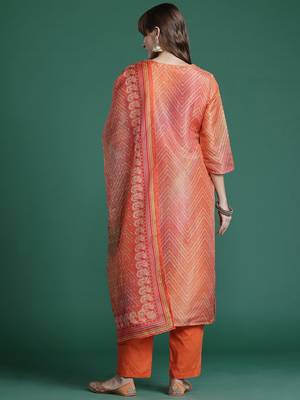 Ethnic Motifs Kurta with Trousers & Dupatta 6