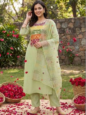 Women Ethnic Motifs Embroidered Regular Mirror Work Kurta with Trousers & With Dupatta 6