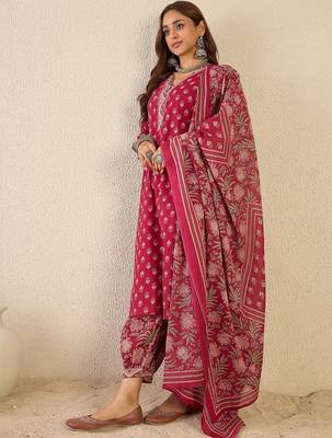 Women Ethnic Motifs Printed Regular Beads and Stones Pure Cotton Kurta with Patiala & With Dupatta 1
