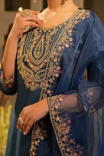 Women Embroidered Regular Kurta with Trousers & Dupatta