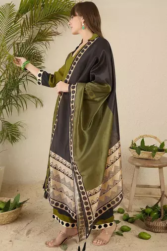 Women Printed Regular Kurta with Palazzos & With Dupatta
