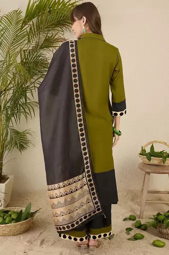 Women Printed Regular Kurta with Palazzos & With Dupatta