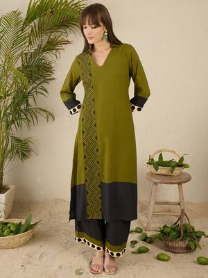 Women Printed Regular Kurta with Palazzos & With Dupatta 7