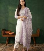 Women Ethnic Motifs Embroidered Regular Thread Work Pure Cotton Kurta with Trousers & With Dupatta