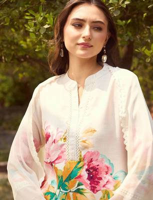 Mandarin Collar Floral Printed Beads and Stones Kurta with Trouser & Dupatta 2