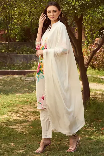 Mandarin Collar Floral Printed Beads and Stones Kurta with Trouser & Dupatta