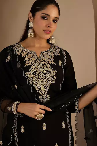 Women Ethnic Motifs Printed Kurta with Trousers & Dupatta