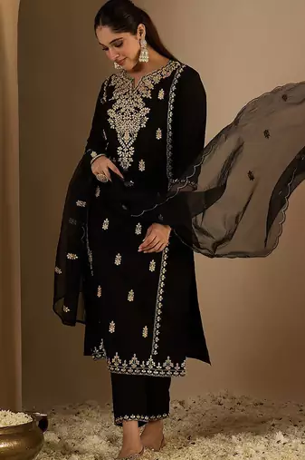 Women Ethnic Motifs Printed Kurta with Trousers & Dupatta