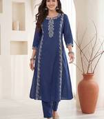 Women Ethnic Motifs Embroidered Regular Thread Work Pure Cotton Kurta with Trousers