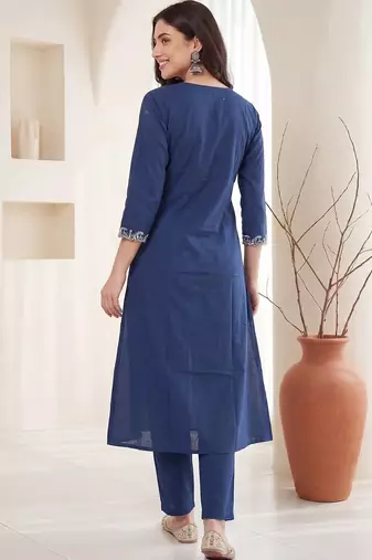 Women Ethnic Motifs Embroidered Regular Thread Work Pure Cotton Kurta with Trousers