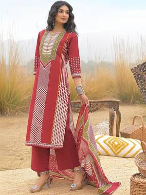 Women Ethnic Motifs Printed Regular Mirror Work Pure Cotton Kurta with Trousers & With Dupatta 6