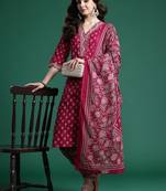 Women Floral Printed Regular Pure Cotton Kurta with Salwar & With Dupatta