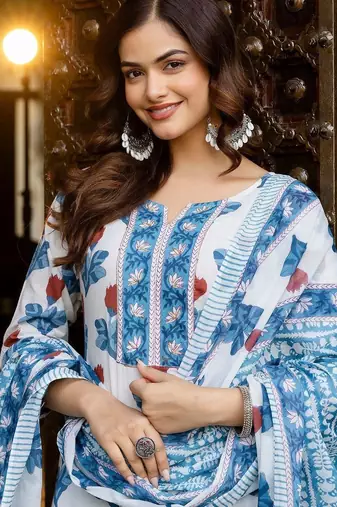 Women Floral Printed Regular Pure Cotton Kurta with Trousers & With Dupatta