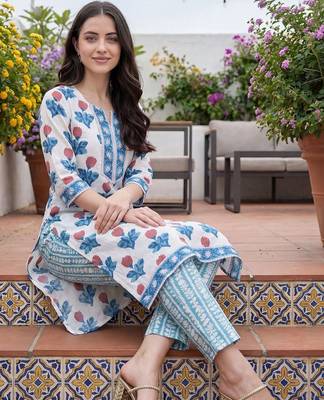 Women Floral Printed Regular Pure Cotton Kurta with Trousers & With Dupatta 5