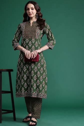 Ethnic Motifs Printed Pure Cotton Kurta with Trousers