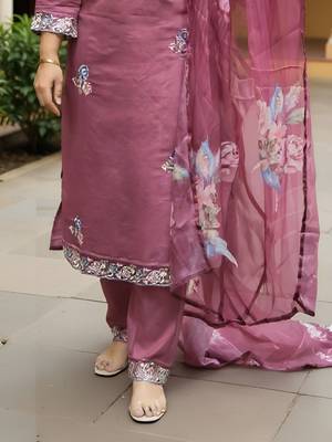 Floral Embroidered Thread Work Straight Kurta With Trousers & Dupatta 2