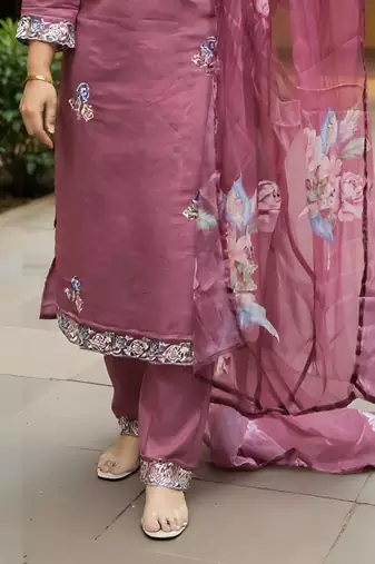 Floral Embroidered Thread Work Straight Kurta With Trousers & Dupatta