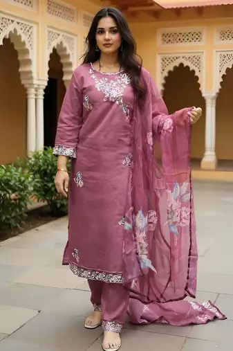 Floral Embroidered Thread Work Straight Kurta With Trousers & Dupatta