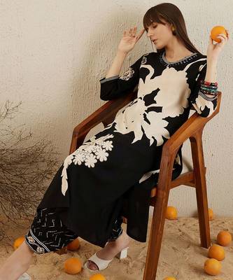 Black Floral Printed V-Neck Sequinned A-Line Kurta With Salwar 1