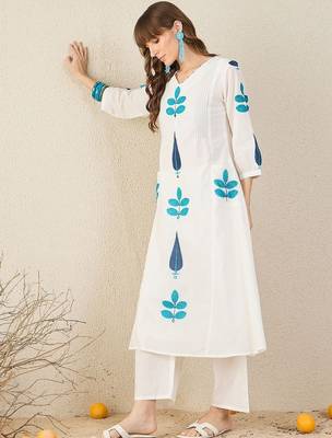 Floral Printed Panelled V-Neck Mirror Work A-Line Pure Cotton Kurta with Palazzos 1