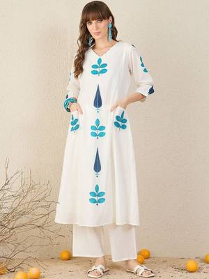 Floral Printed Panelled V-Neck Mirror Work A-Line Pure Cotton Kurta with Palazzos 3