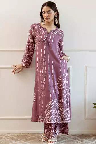 Women Printed Regular Beads and Stones Kurta with Trousers