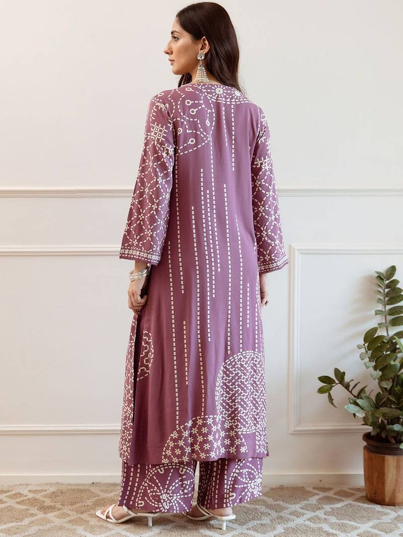 Women Printed Regular Beads and Stones Kurta with Trousers