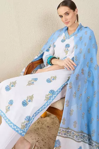 Floral Printed V-Neck Sequinned Pure Cotton Straight Kurta & Trouser With Dupatta