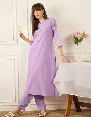 Floral Printed Thread Work Pure Cotton Kurta With Palazzos 5