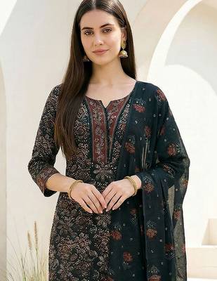 Women Ethnic Motifs Printed Regular Pure Cotton Kurta With Trousers & Dupatta 2