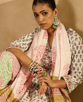 Women Floral Printed Regular Pure Cotton Kurta with Trousers & With Dupatta 1