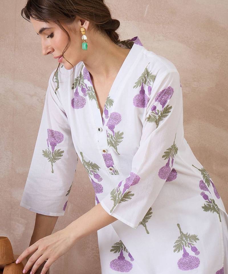Women Floral Printed Regular Pure Cotton Kurta with Trousers