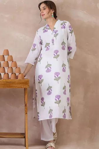 Women Floral Printed Regular Pure Cotton Kurta with Trousers
