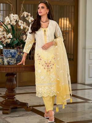 Floral Embroidered Sequinned Straight Organza Kurta With Trousers And Dupatta 3