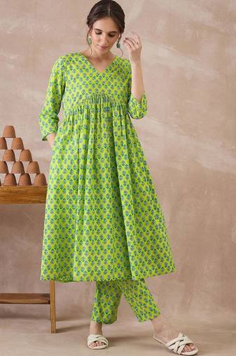 Women Ethnic Motifs Printed Regular  Cotton Kurta with Trousers