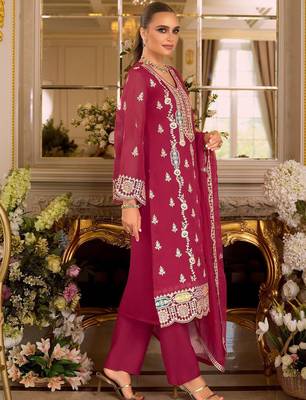 Ethnic Motifs Embroidered Zari Kurta with Trousers & Dupatta 4