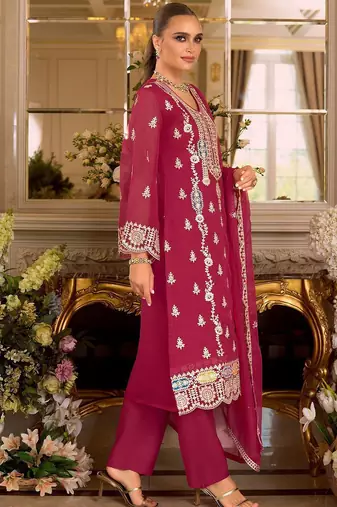 Ethnic Motifs Embroidered Zari Kurta with Trousers & Dupatta