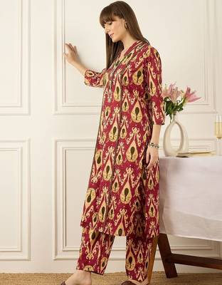 Floral Printed Thread Work Pure Cotton Kurta With Palazzos 1