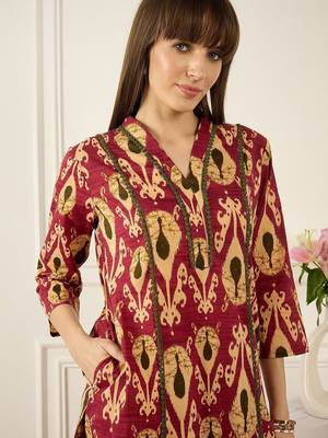 Floral Printed Thread Work Pure Cotton Kurta With Palazzos 2