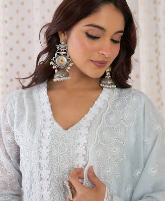 Women Ethnic Motifs Cotton Kurta with Trousers & Dupatta 2