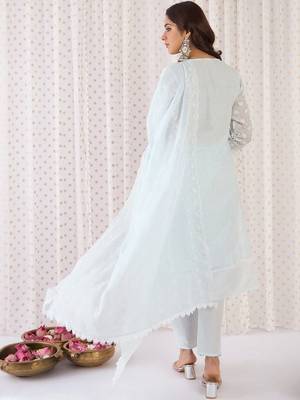 Women Ethnic Motifs Cotton Kurta with Trousers & Dupatta 4