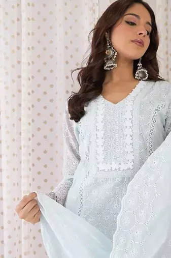 Women Ethnic Motifs Cotton Kurta with Trousers & Dupatta