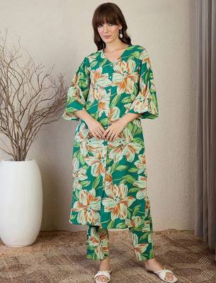 Floral Printed V-Neck Pure Cotton Straight Kurta With Trousers 3