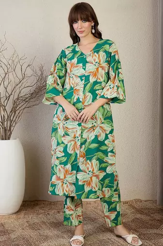 Floral Printed V-Neck Pure Cotton Straight Kurta With Trousers
