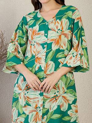 Floral Printed V-Neck Pure Cotton Straight Kurta With Trousers 4