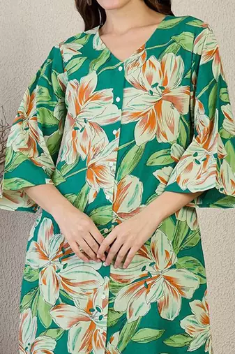 Floral Printed V-Neck Pure Cotton Straight Kurta With Trousers