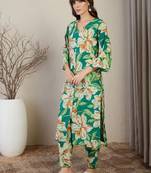 Floral Printed V-Neck Pure Cotton Straight Kurta With Trousers